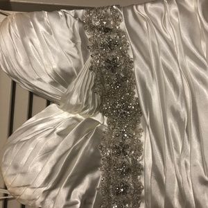 Sweetheart Neckline Fit & Flare Wedding Dress